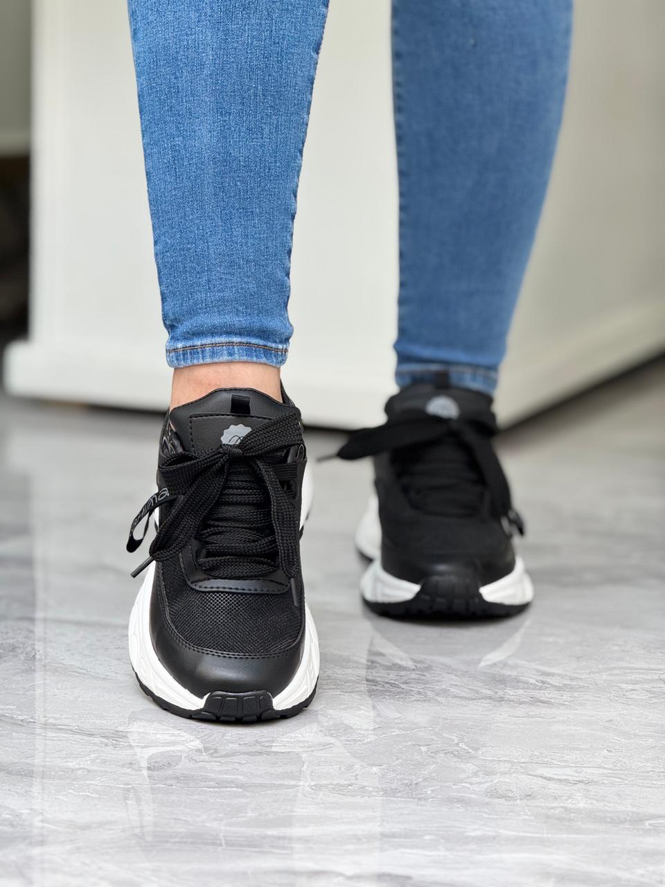 Tenis Tahima™